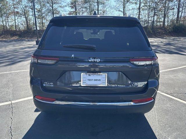 new 2025 Jeep Grand Cherokee car, priced at $39,675