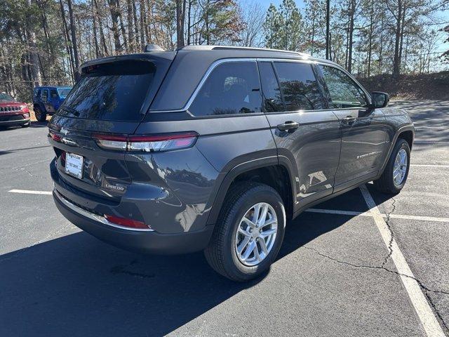 new 2025 Jeep Grand Cherokee car, priced at $39,675