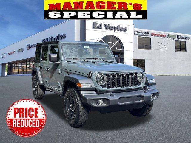 new 2025 Jeep Wrangler car, priced at $37,684