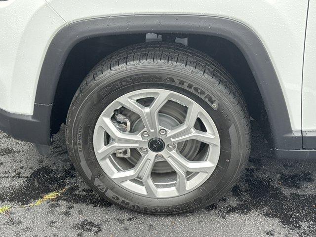 new 2025 Jeep Compass car, priced at $28,317