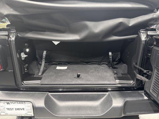 new 2025 Jeep Wrangler car, priced at $45,191