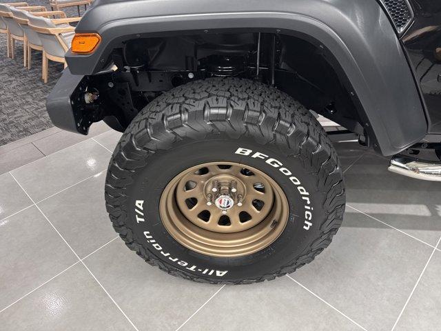 new 2025 Jeep Wrangler car, priced at $45,191