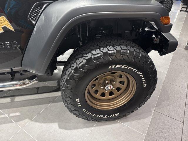 new 2025 Jeep Wrangler car, priced at $45,191