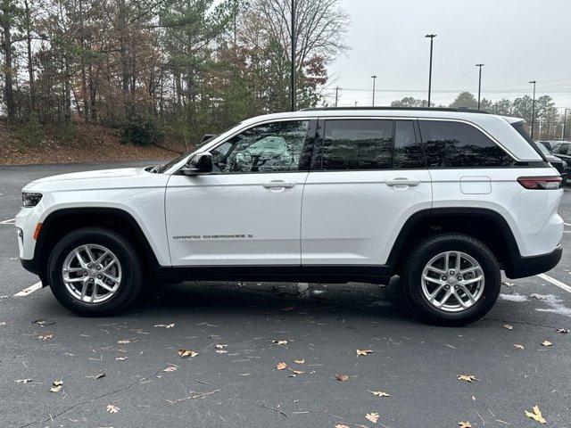 new 2025 Jeep Grand Cherokee car, priced at $33,101