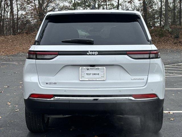 new 2025 Jeep Grand Cherokee car, priced at $33,101