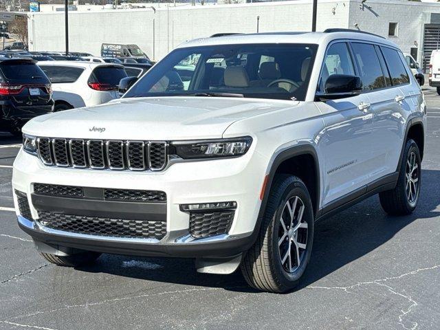 new 2025 Jeep Grand Cherokee L car, priced at $47,718