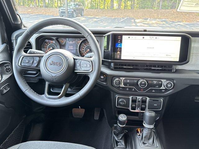 new 2025 Jeep Gladiator car, priced at $44,268