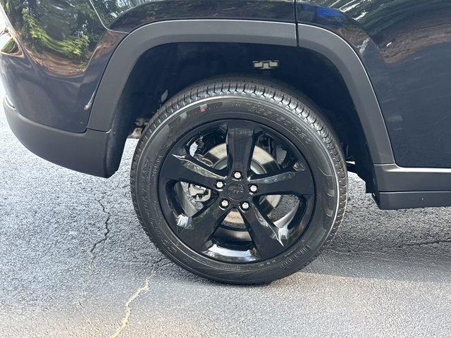 new 2025 Jeep Grand Cherokee car, priced at $45,512
