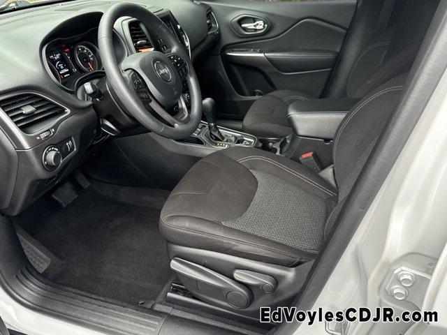 used 2020 Jeep Cherokee car, priced at $16,472
