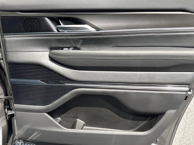 new 2025 Jeep Grand Wagoneer L car, priced at $102,547