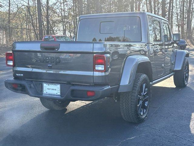 new 2025 Jeep Gladiator car, priced at $40,716