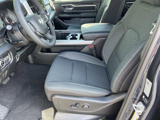 new 2025 Ram 1500 car, priced at $43,286