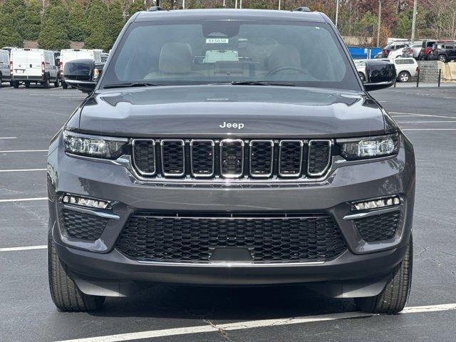 new 2025 Jeep Grand Cherokee car, priced at $42,920