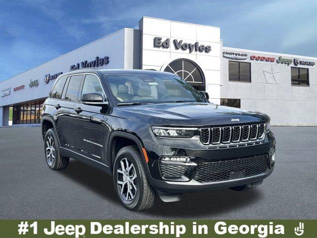 new 2025 Jeep Grand Cherokee car, priced at $42,920