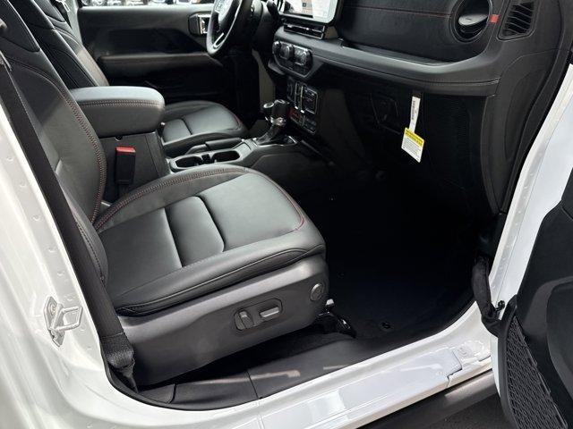new 2025 Jeep Wrangler car, priced at $52,951