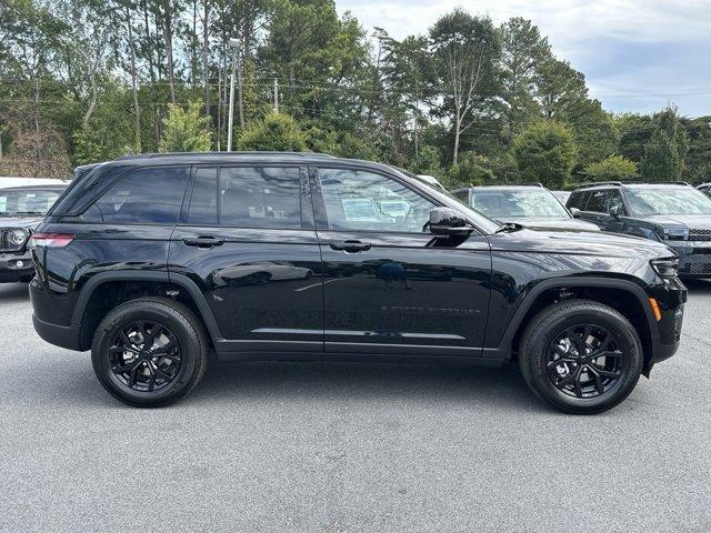 new 2024 Jeep Grand Cherokee car, priced at $36,727