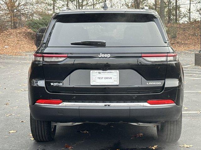 new 2025 Jeep Grand Cherokee car, priced at $33,666