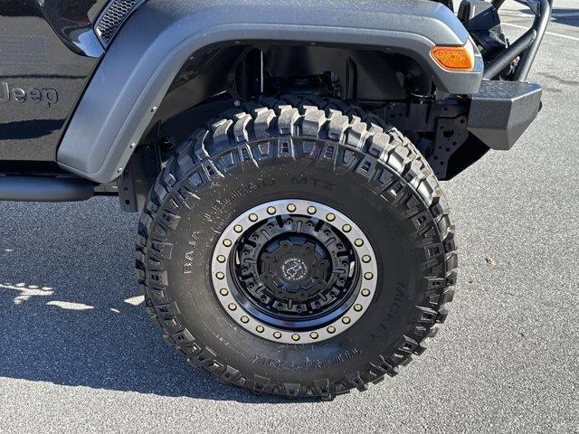 new 2025 Jeep Gladiator car, priced at $60,908