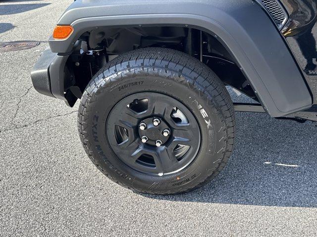 new 2026 Jeep Wrangler car, priced at $40,122