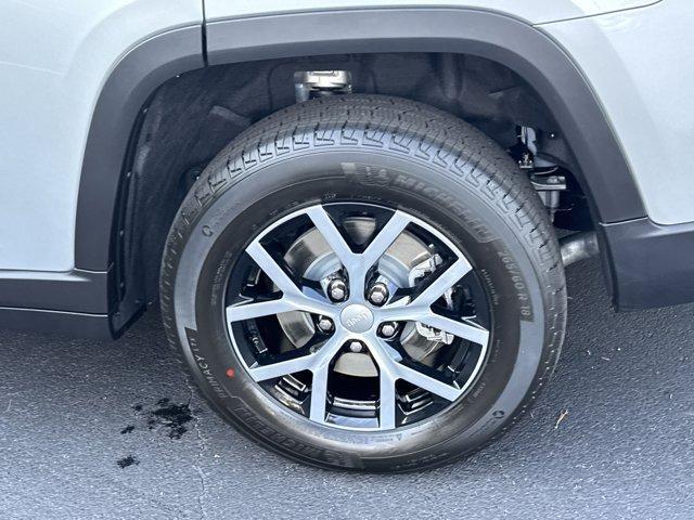 new 2025 Jeep Grand Cherokee L car, priced at $45,408