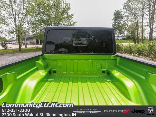 new 2025 Jeep Gladiator car, priced at $48,700
