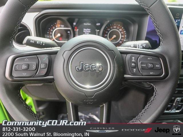 new 2025 Jeep Gladiator car, priced at $48,700