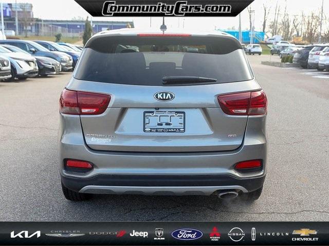 used 2019 Kia Sorento car, priced at $17,495