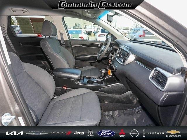 used 2019 Kia Sorento car, priced at $18,900