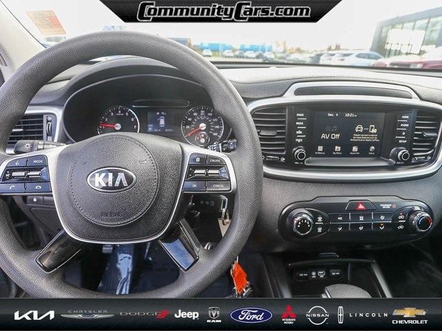 used 2019 Kia Sorento car, priced at $18,900