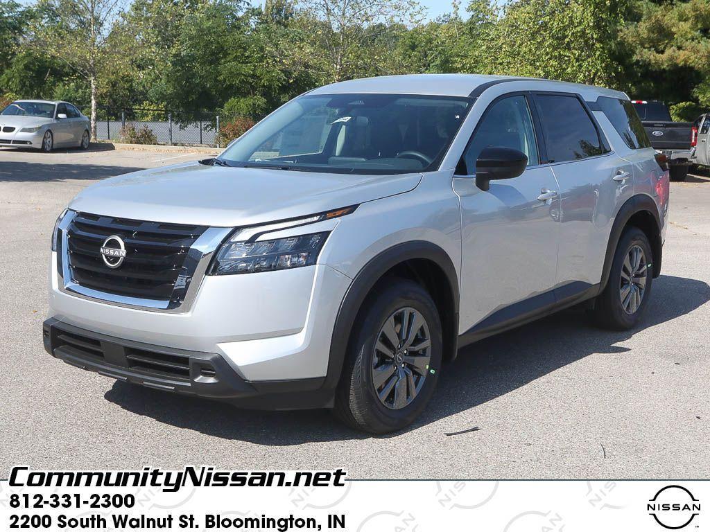 new 2025 Nissan Pathfinder car, priced at $38,018