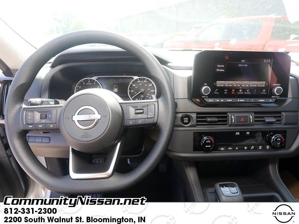 new 2025 Nissan Pathfinder car, priced at $38,018