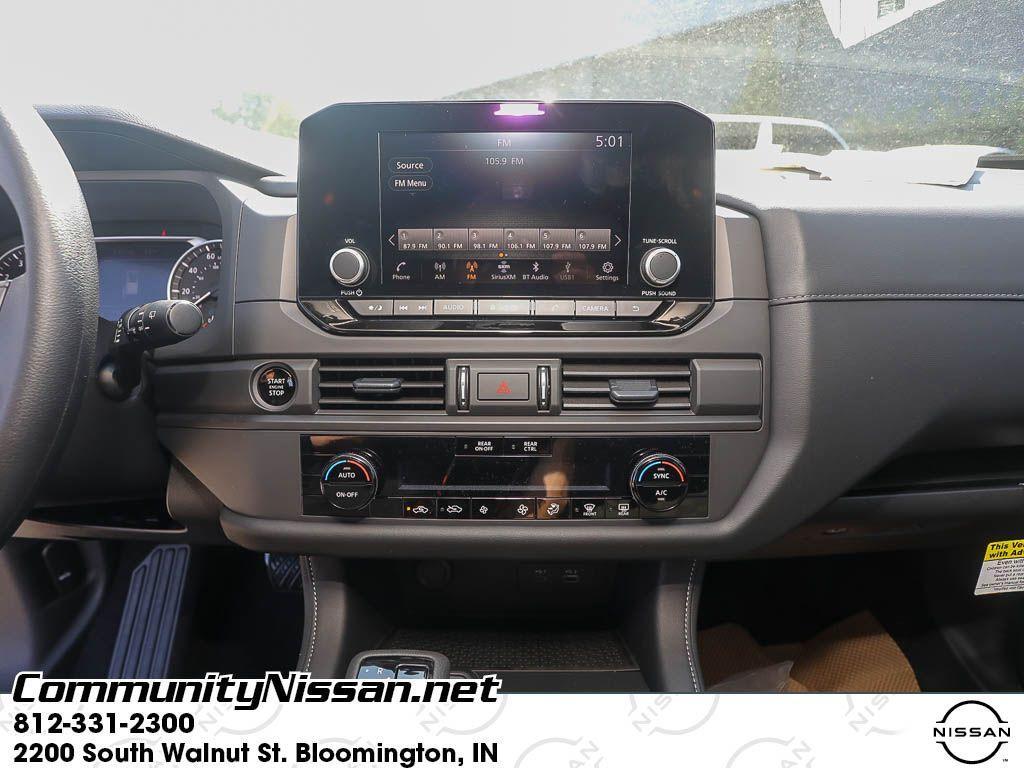 new 2025 Nissan Pathfinder car, priced at $38,018