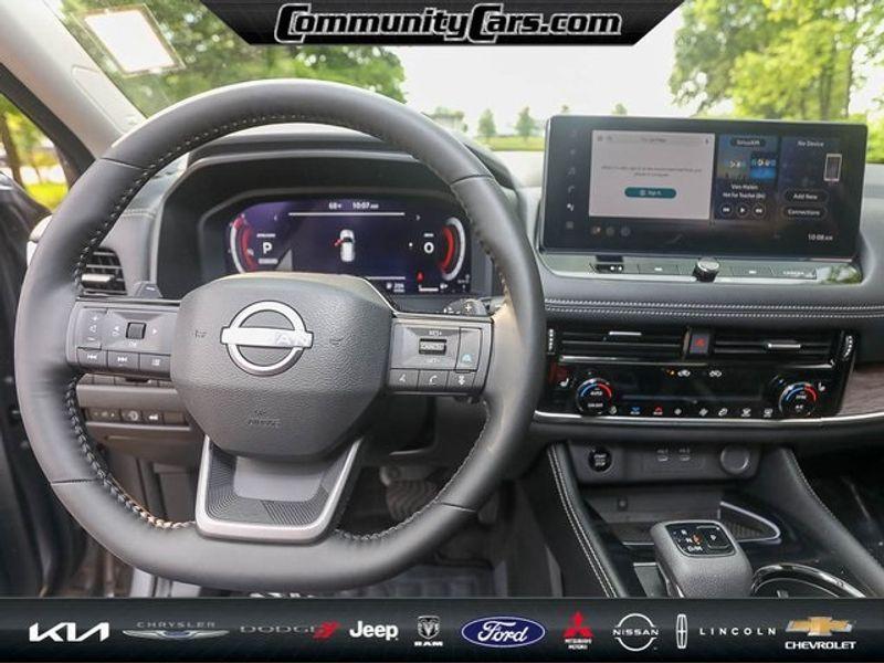 used 2025 Nissan Rogue car, priced at $36,994