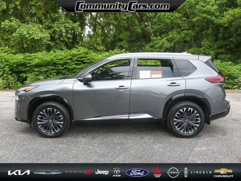 used 2025 Nissan Rogue car, priced at $36,994