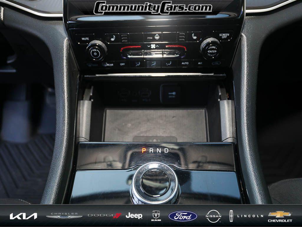 used 2023 Jeep Grand Cherokee L car
