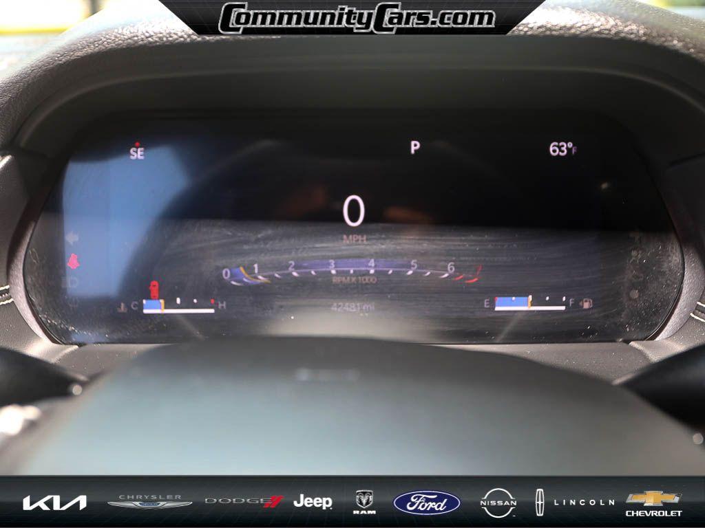 used 2023 Jeep Grand Cherokee L car