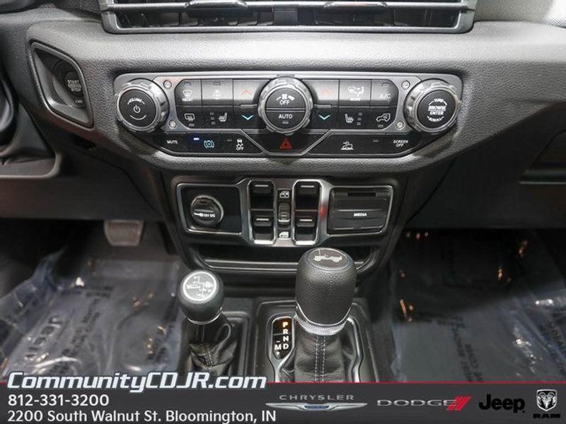new 2025 Jeep Wrangler 4xe car, priced at $58,641