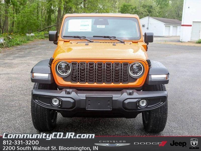 new 2025 Jeep Wrangler 4xe car, priced at $58,641
