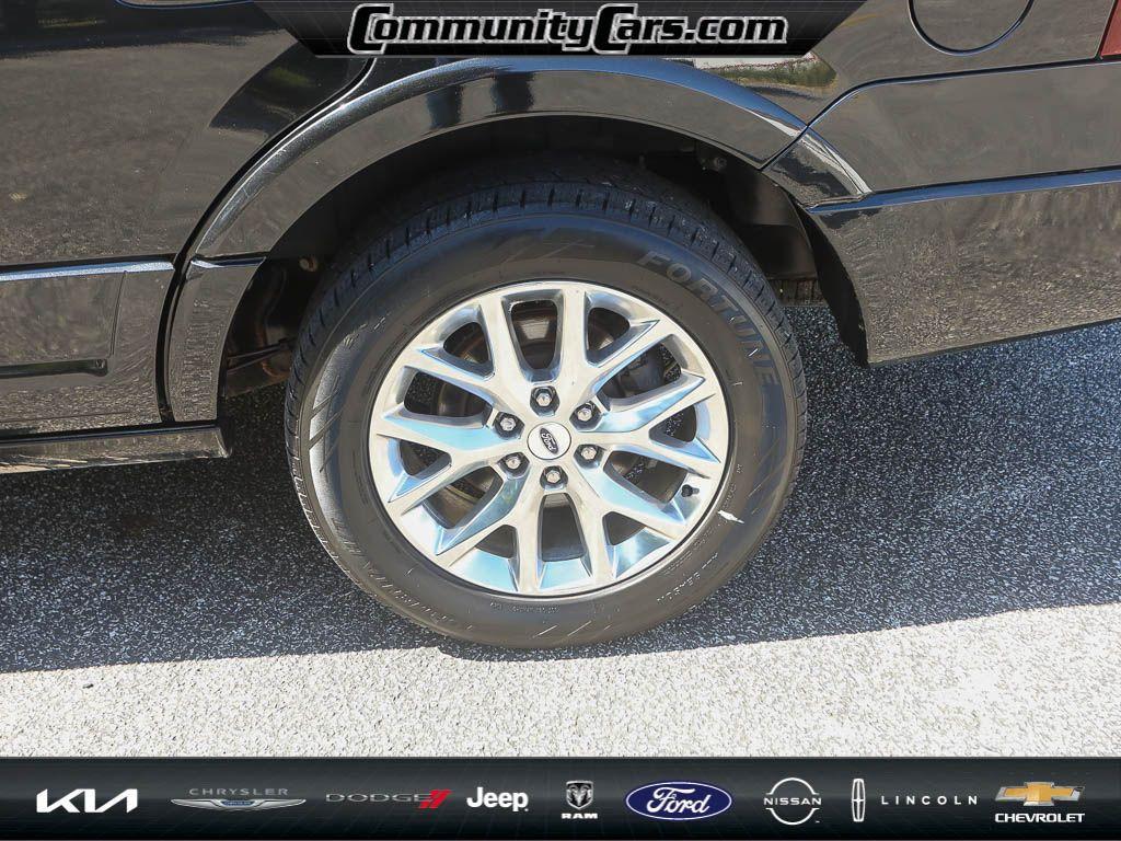 used 2015 Ford Expedition car, priced at $18,900