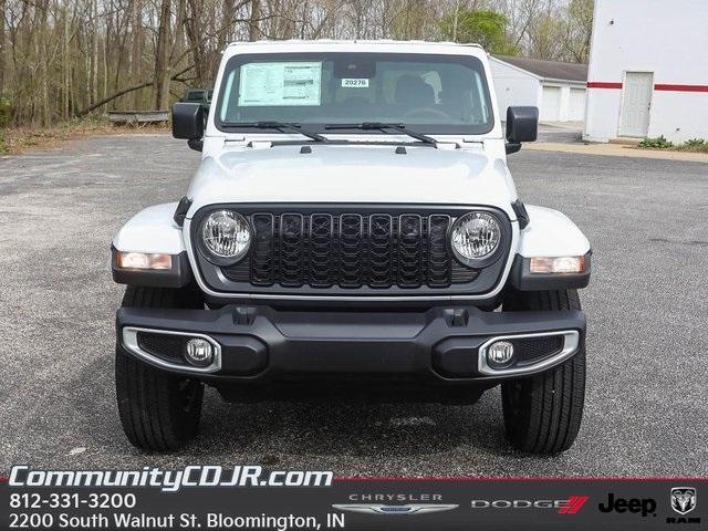 new 2025 Jeep Gladiator car, priced at $54,000