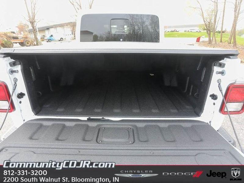 new 2025 Jeep Gladiator car, priced at $54,000