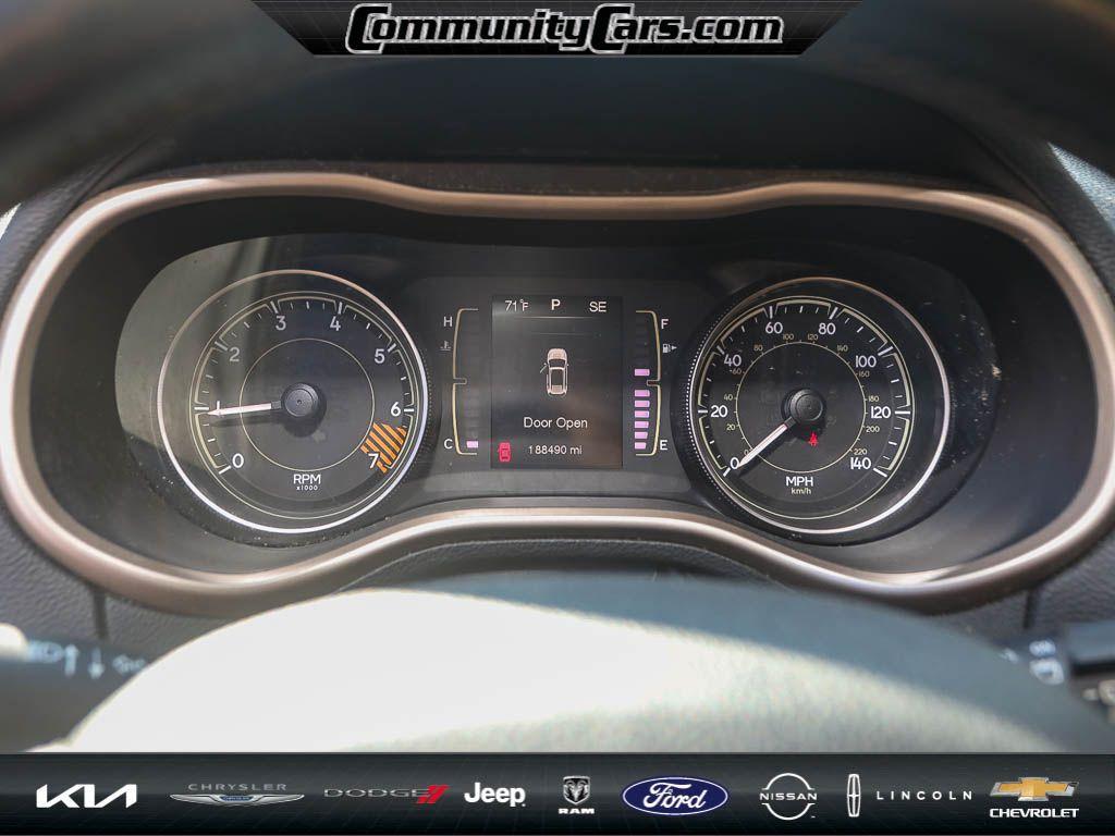 used 2014 Jeep Cherokee car, priced at $6,550