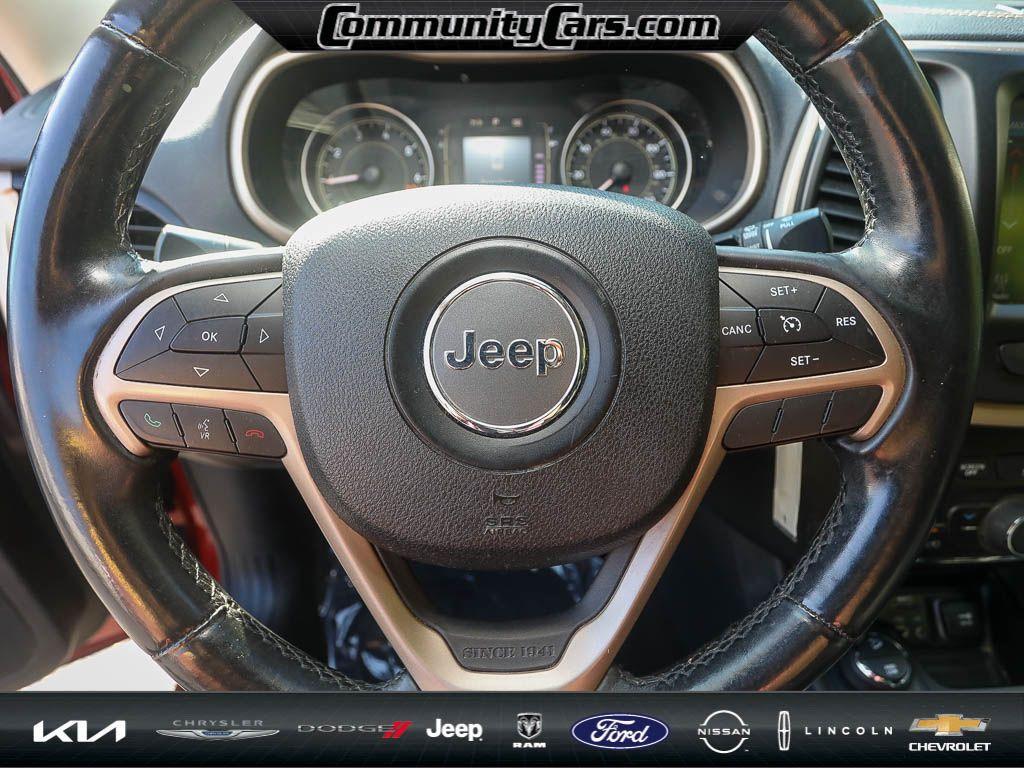 used 2014 Jeep Cherokee car, priced at $6,550