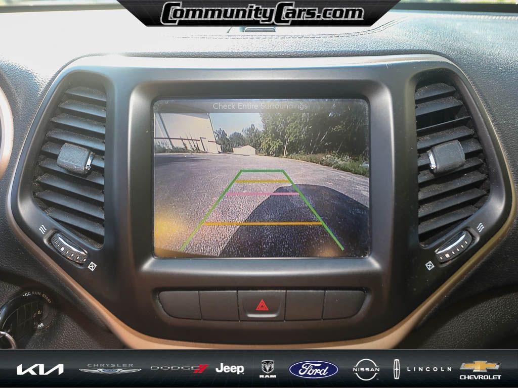 used 2014 Jeep Cherokee car, priced at $6,550