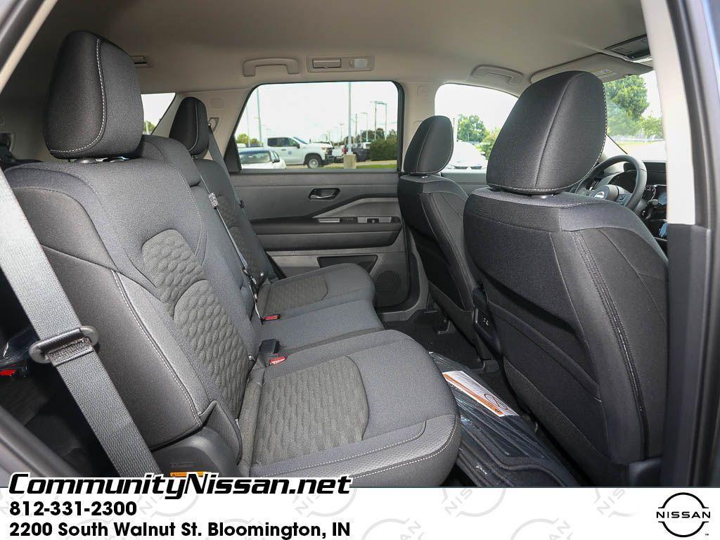 new 2025 Nissan Pathfinder car, priced at $38,344