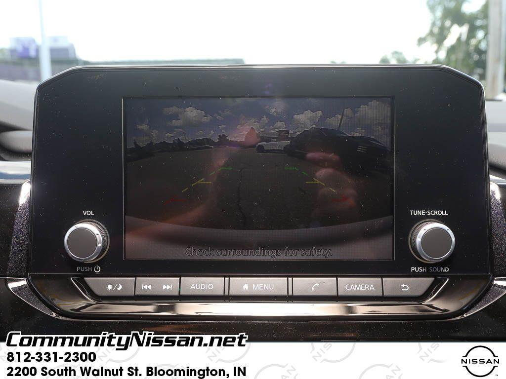 new 2025 Nissan Pathfinder car, priced at $38,344