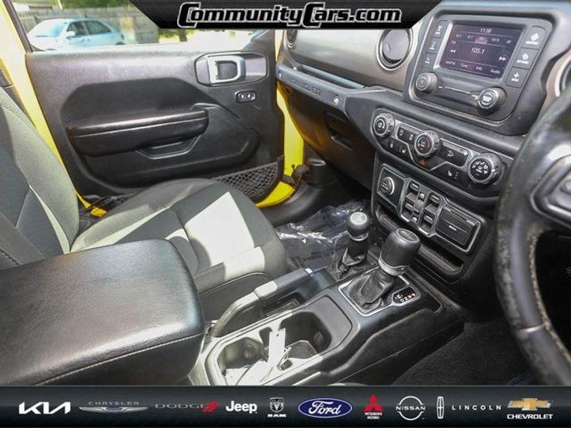 used 2021 Jeep Wrangler Unlimited car, priced at $28,000