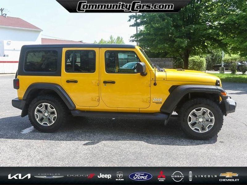 used 2021 Jeep Wrangler Unlimited car, priced at $28,000