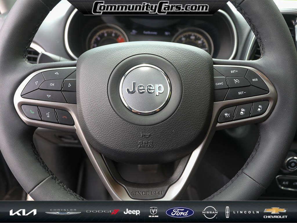 used 2022 Jeep Cherokee car, priced at $27,611