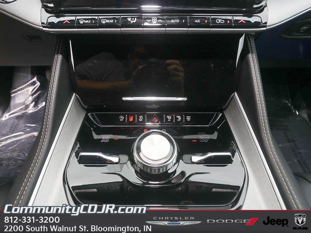 new 2025 Jeep Wagoneer car, priced at $72,911